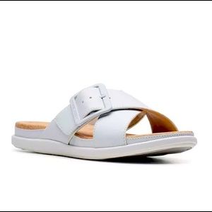 Clarks Cloudsteppers JuneShell Sandals, White, 6